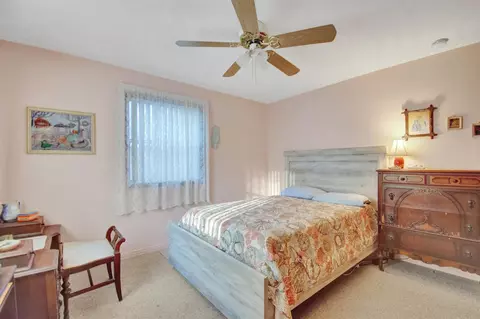 Bedroom - 203 Spring St, Saint Augustine, FL 32084 photo 5 of 10