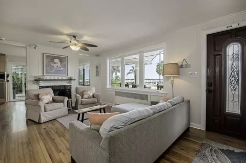 Living - 120 Inlet Dr, Saint Augustine, FL 32080 photo 2 of 5
