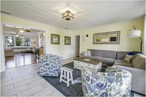 Living - 120 Inlet Dr, Saint Augustine, FL 32080 photo 4 of 5