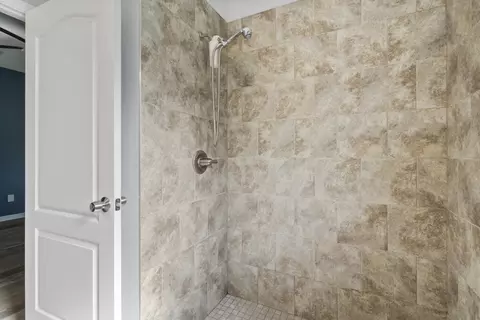 Bath - 315 Segovia Rd, Saint Augustine, FL 32086 photo 2 of 5
