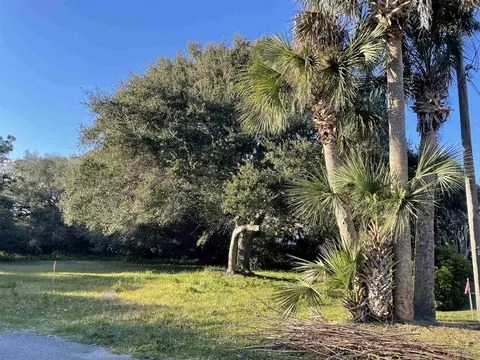 210 D St, Saint Augustine, FL 32080 photo 2