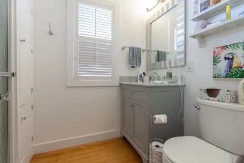 Bath - 34 E Park Ave, Saint Augustine, FL 32084 photo 2 of 2