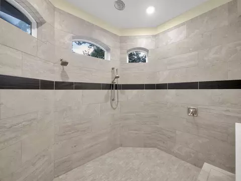 Bath - 372 Sophia Ter, Saint Augustine, FL 32095 photo 3 of 5
