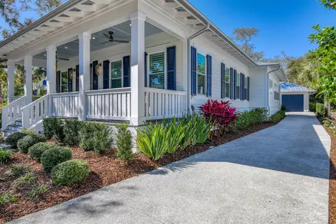 Exterior - 957 Deer Hammock Cir, Saint Augustine, FL 32080 photo 6 of 37