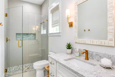 Bath - 957 Deer Hammock Cir, Saint Augustine, FL 32080 photo 6 of 7