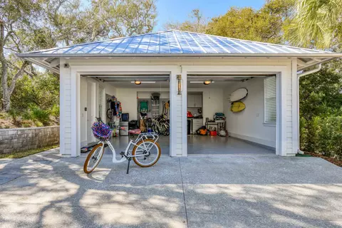 Exterior - 957 Deer Hammock Cir, Saint Augustine, FL 32080 photo 16 of 37