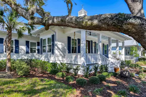 Exterior - 957 Deer Hammock Cir, Saint Augustine, FL 32080 photo 4 of 37