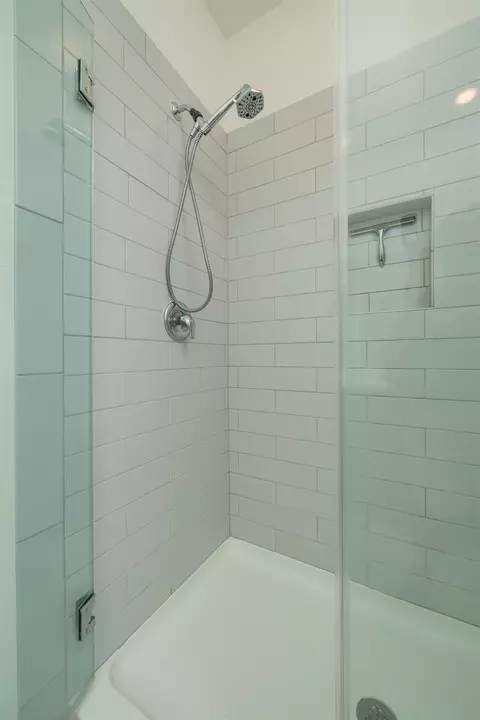 Bath - 139 Santorini Ct, Saint Augustine, FL 32086 photo 3 of 4