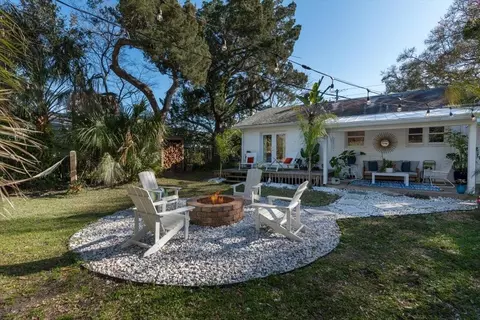 Exterior - 304 Flagler Blvd, Saint Augustine, FL 32080 photo 7 of 12