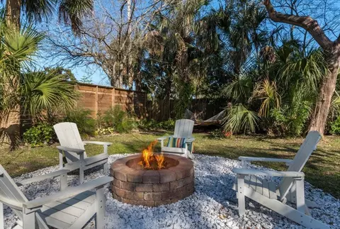 Exterior - 304 Flagler Blvd, Saint Augustine, FL 32080 photo 6 of 12