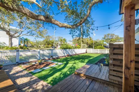 Exterior - 501 13th St, Saint Augustine, FL 32084 photo 9 of 17