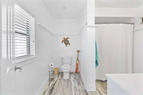 Bath - 501 13th St, Saint Augustine, FL 32084 photo 6 of 7