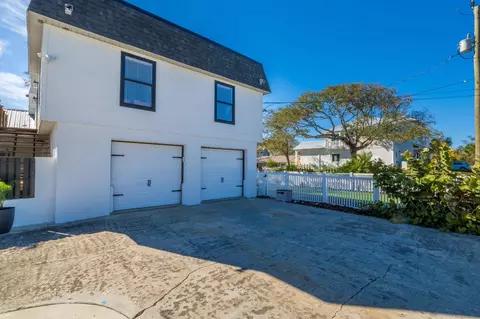 Exterior - 501 13th St, Saint Augustine, FL 32084 photo 15 of 17