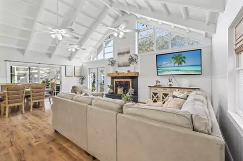 Living - 501 13th St, Saint Augustine, FL 32084 photo 3 of 6