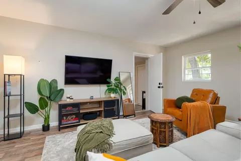 Living - 2535 Hydrangea St, Saint Augustine, FL 32080 photo 1 of 4