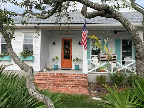 Exterior - 74 Aloha Cir, Saint Augustine, FL 32080 photo 2 of 11
