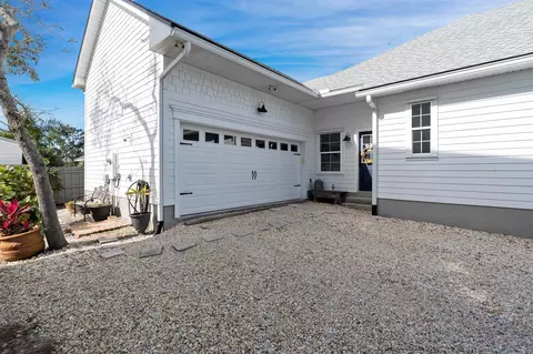 Exterior - 74 Aloha Cir, Saint Augustine, FL 32080 photo 9 of 11