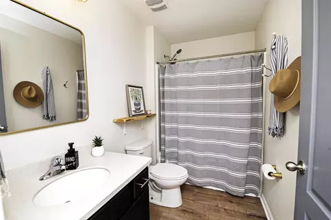 Bath - 210 Sierras Loop, Saint Augustine, FL 32086 photo 5 of 6