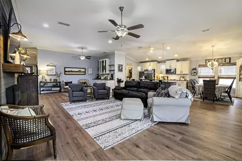 Living - 210 Sierras Loop, Saint Augustine, FL 32086 photo 2 of 3