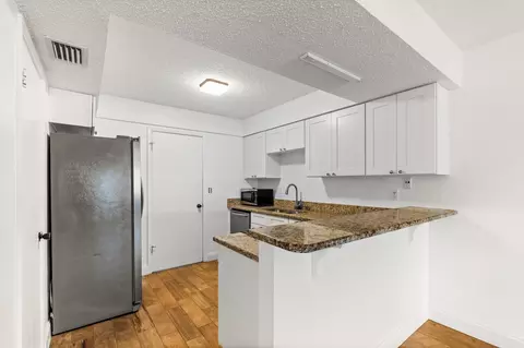 129 Rio Del Mar St #B, Saint Augustine, FL 32080 photo 9