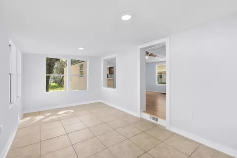 2612 Juarez Ave, Saint Augustine, FL 32086 photo 3