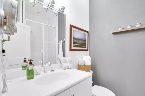 Bath - 62 Saragossa St, Saint Augustine, FL 32084 photo 3 of 5