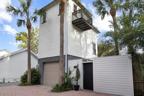 Exterior - 62 Saragossa St, Saint Augustine, FL 32084 photo 6 of 33
