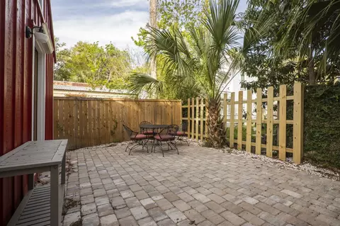 Exterior - 112 Moore St, Saint Augustine, FL 32084 photo 6 of 10