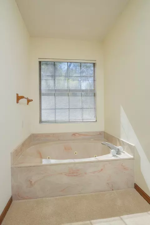 Bath - 702 Belden Ct, Saint Augustine, FL 32086 photo 4 of 6