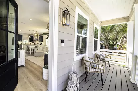 409 Tenth St, Saint Augustine, FL 32084 photo 4