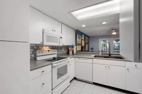 Kitchen - 200 16th St #103B, Saint Augustine Beach, FL 32080 photo 1 of 4