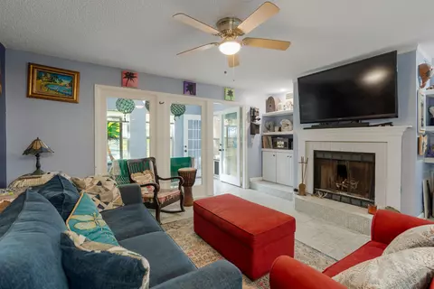 Living - 200 16th St #103B, Saint Augustine Beach, FL 32080 photo 3 of 4