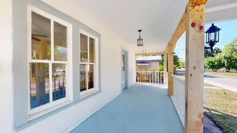Exterior - 33 Palmer St, Saint Augustine, FL 32084 photo 2 of 6