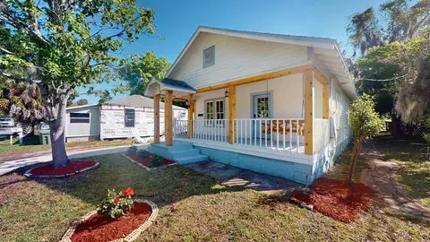 Exterior - 33 Palmer St, Saint Augustine, FL 32084 photo 3 of 6