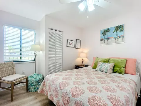 Bedroom - 4250 A1a S D26 #D26, Saint Augustine, FL 32080 photo 2 of 7