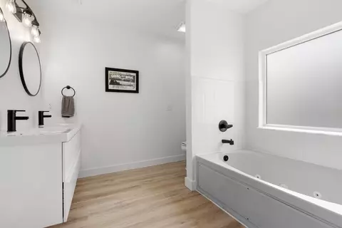 Bath - 640 Nautical Way, Saint Augustine, FL 32080 photo 3 of 5