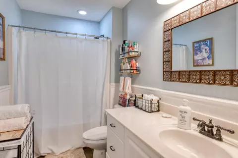 Bath - 329 Minorca Ave, Saint Augustine, FL 32086 photo 5 of 5