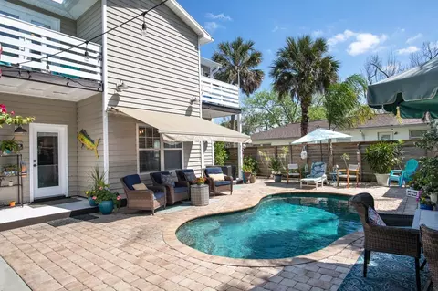 Exterior - 329 Minorca Ave, Saint Augustine, FL 32086 photo 6 of 16