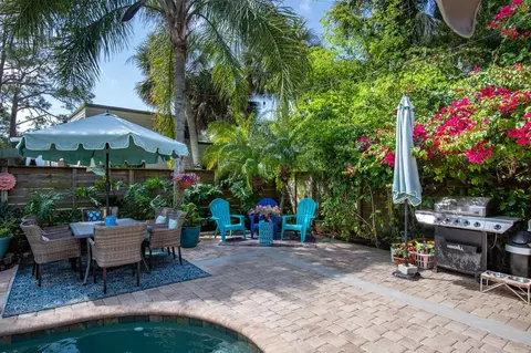 Exterior - 329 Minorca Ave, Saint Augustine, FL 32086 photo 11 of 16