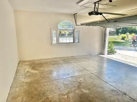 Exterior - 112 Mickler Blvd, Saint Augustine, FL 32080 photo 5 of 13