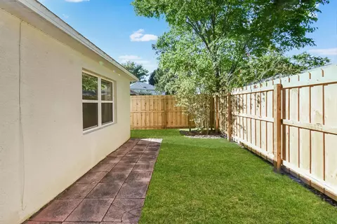 Exterior - 244 River Island Cir, Saint Augustine, FL 32095 photo 4 of 10