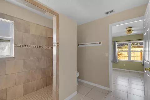Bath - 244 River Island Cir, Saint Augustine, FL 32095 photo 3 of 3