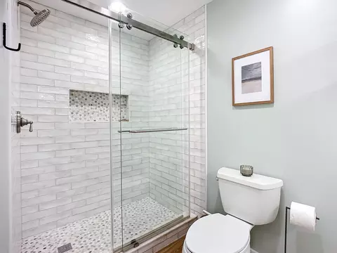 Bath - 136 Pelican Rd, Saint Augustine, FL 32086 photo 2 of 3