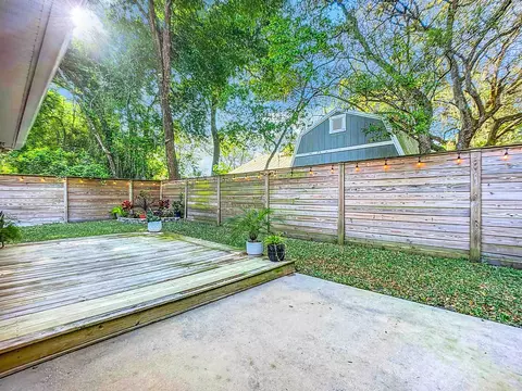 Exterior - 136 Pelican Rd, Saint Augustine, FL 32086 photo 4 of 10