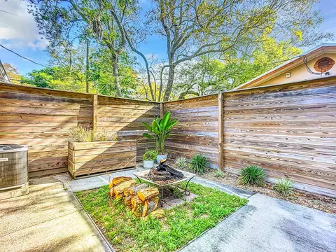 Exterior - 136 Pelican Rd, Saint Augustine, FL 32086 photo 9 of 10