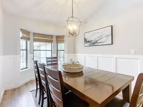 Dining - 136 Pelican Rd, Saint Augustine, FL 32086 photo 2 of 5