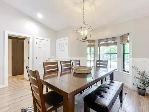 Dining - 136 Pelican Rd, Saint Augustine, FL 32086 photo 3 of 5