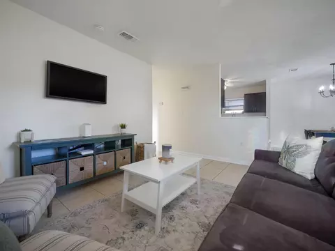 622 Cathedral Pl, Saint Augustine, FL 32084 photo 3