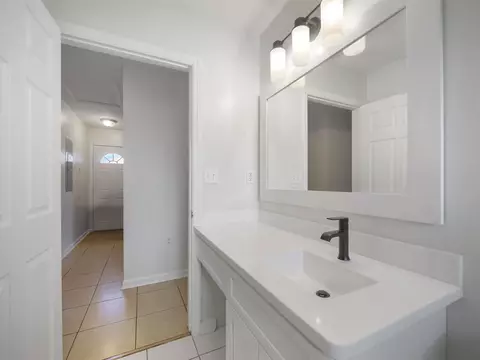 622 Cathedral Pl, Saint Augustine, FL 32084 photo 7