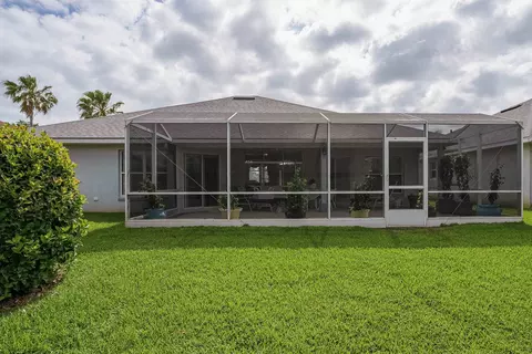 Exterior - 705 Captains Dr, Saint Augustine, FL 32080 photo 7 of 11